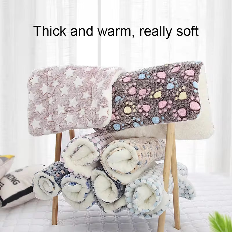Flannel Pet Sleeping Mat Dog Bed Cat Litter Puppy Bed Dog Sofa Lovely Mattress Cushion for Small Large Dog Blanket for Winter